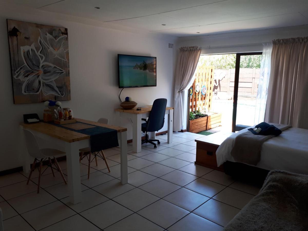 La Casa On Bashee Bed & Breakfast Boksburg Eksteriør bilde