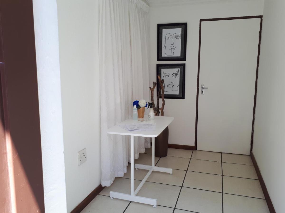 La Casa On Bashee Bed & Breakfast Boksburg Eksteriør bilde